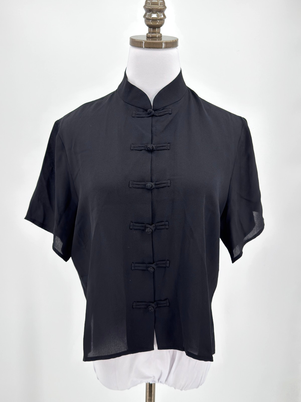 Harari Black Silk Mandarin Collar Short Sleeve Button Up Blouse Top Sz M